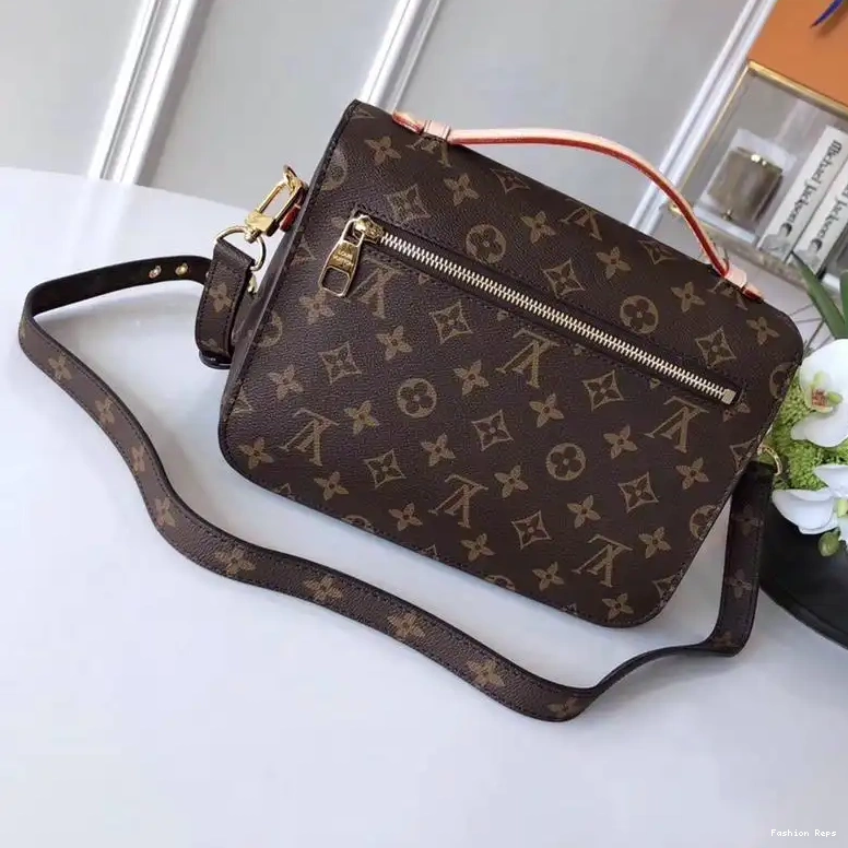Fashion Reps Bags LV 19T1L0194 0518